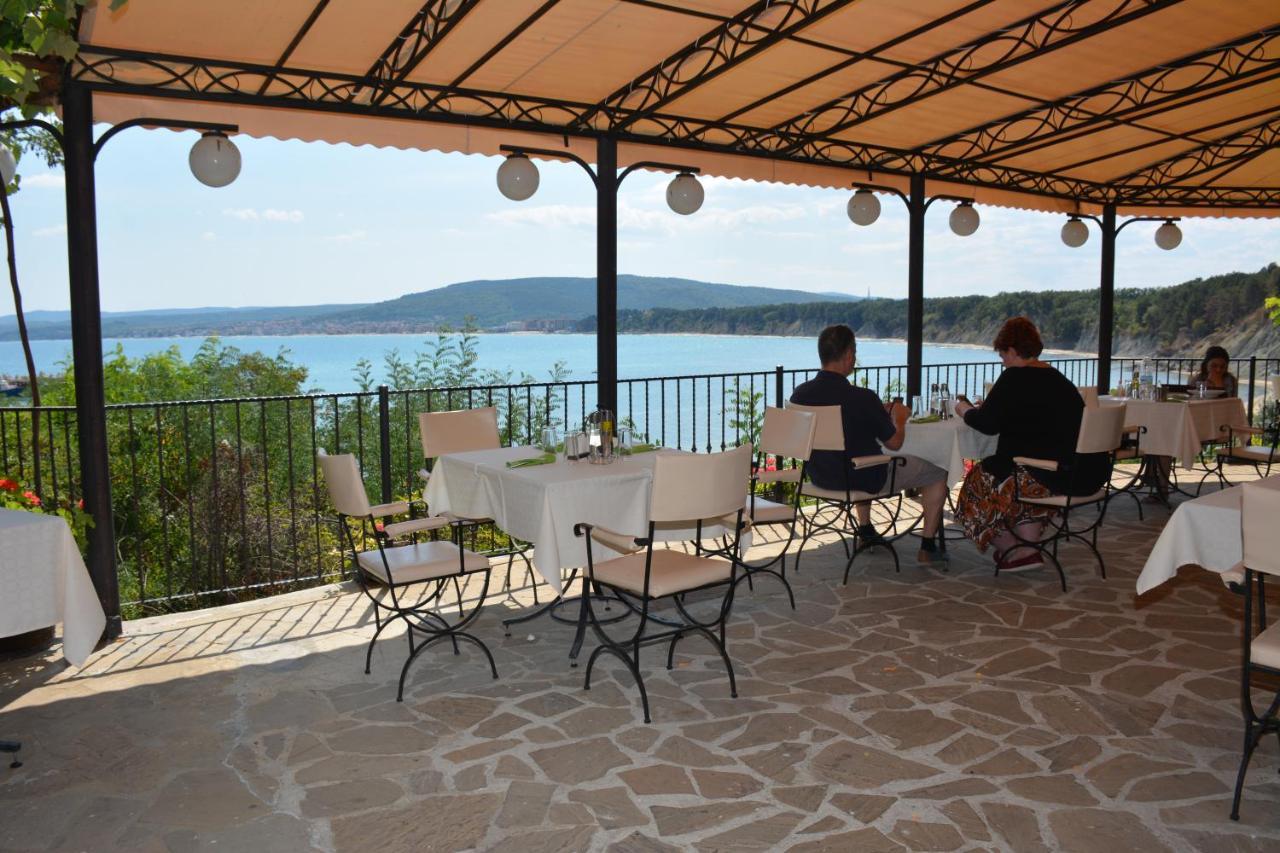 Complex Chayka Guest House Byala  Extérieur photo