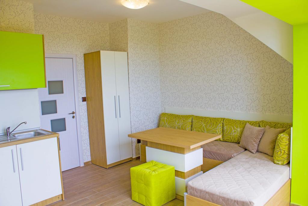 Complex Chayka Guest House Byala  Extérieur photo